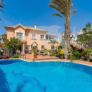 Delfines Apartment